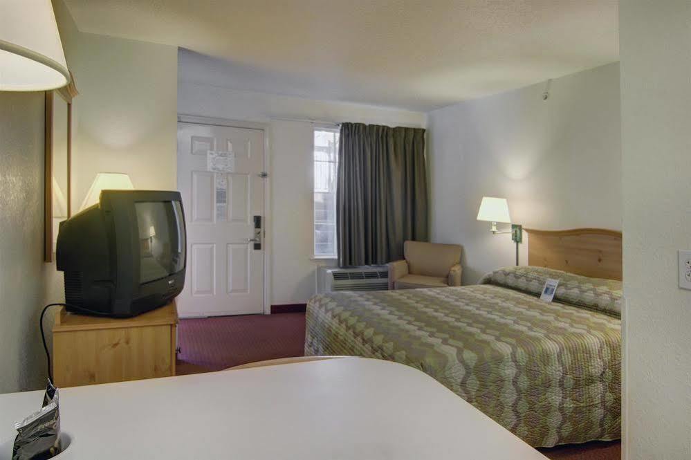 Atlanta Hotel Roswell Εξωτερικό φωτογραφία